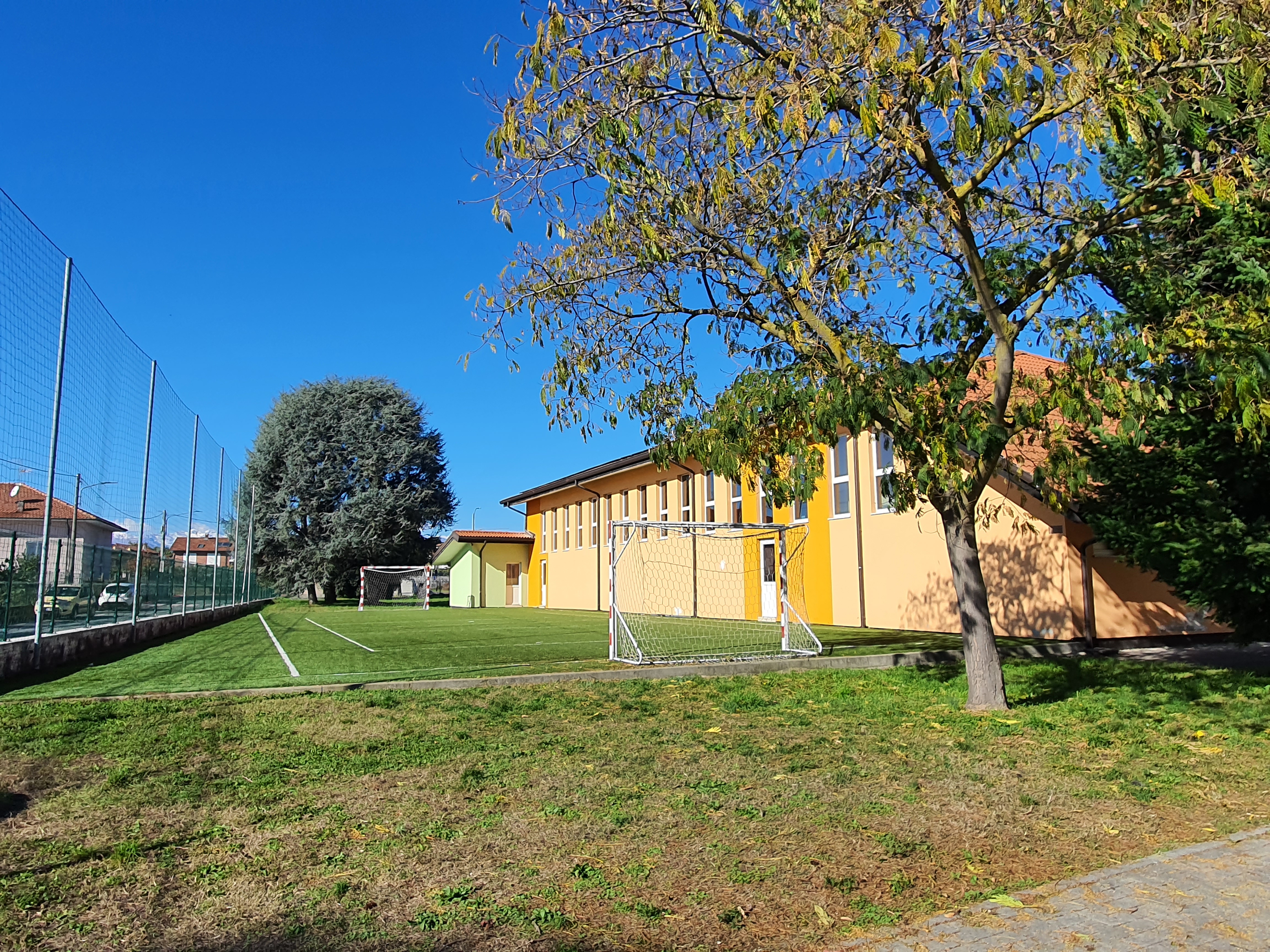 Secondaria di I grado Borgo D'Ale - Istituto Comprensivo Don Evasio  Ferraris di Cigliano (VC) - Piazza Martiri della Libertà 14/A - 13043 -  Cigliano (VC)